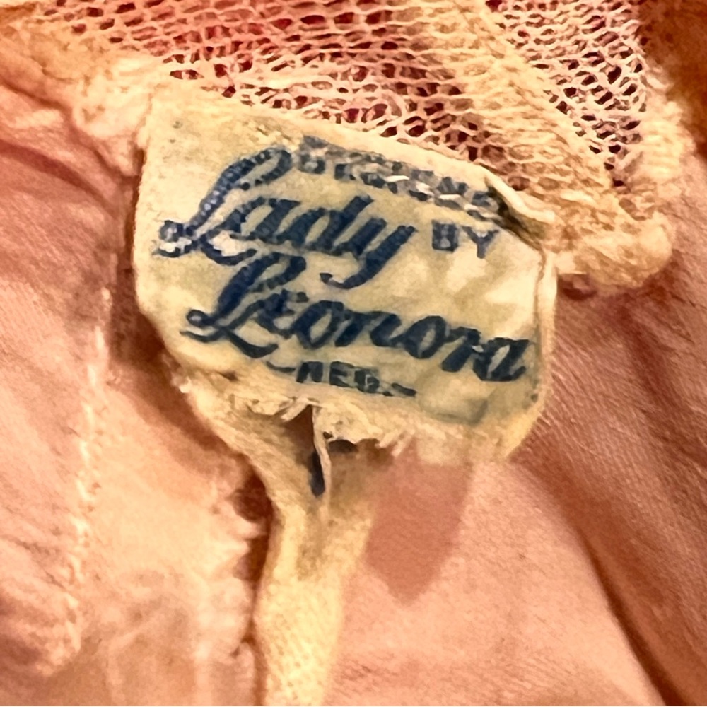 Vintage nightgown long  silky  pink XS Lady Leonora